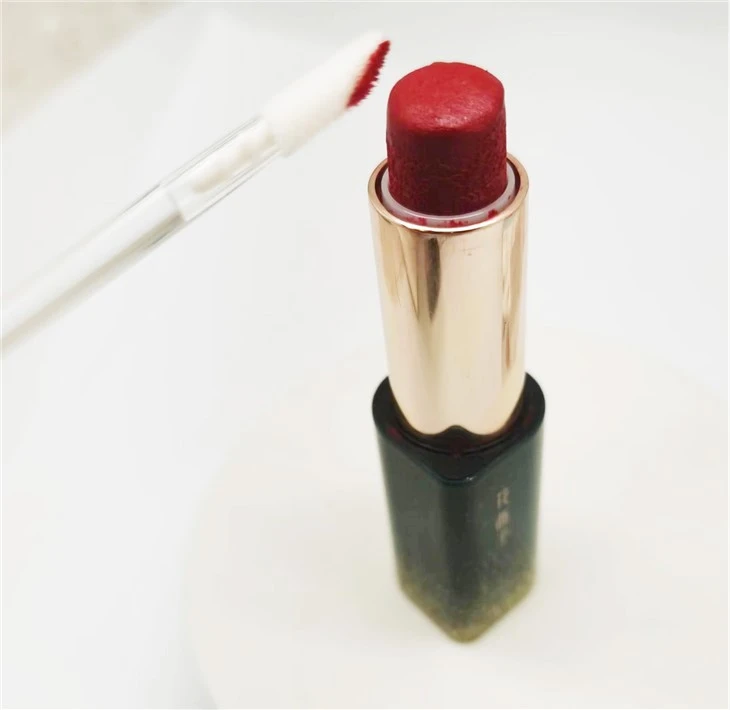 lip brush21